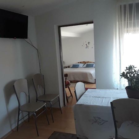 Apartmani Kristanic Karlovac Exteriör bild