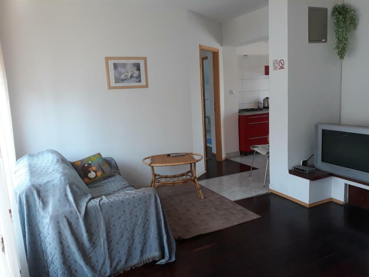 Apartmani Kristanic Karlovac Exteriör bild